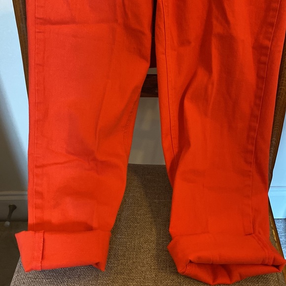Women’s Jones New York Stretch Capris - Picture 4 of 4